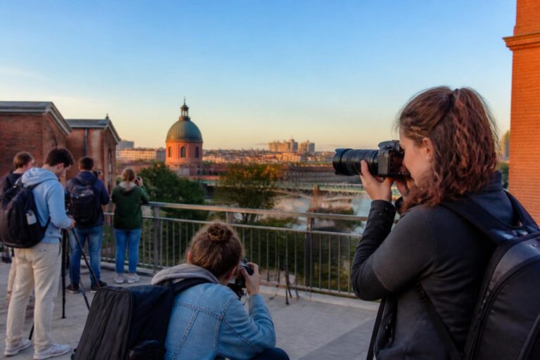 découvrez les meilleures écoles de photographie à toulouse en 2026 pour développer vos compétences artistiques et techniques dans un cadre professionnel et créatif.
