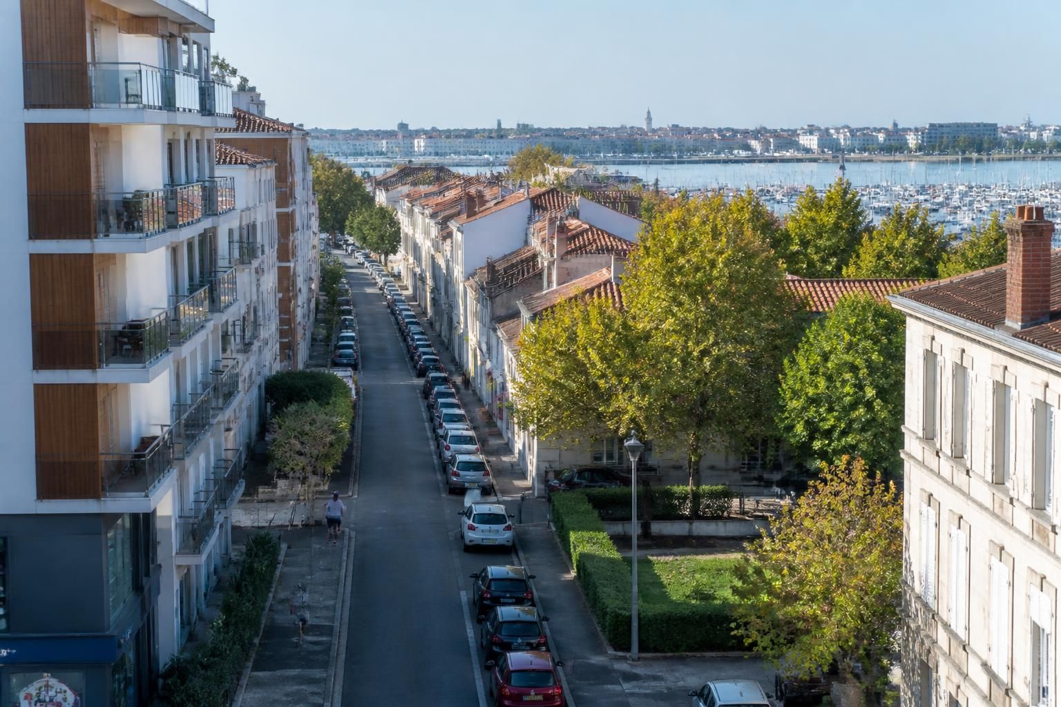 découvrez les avantages et inconvénients de l'immobilier dans le quartier minimes à la rochelle, avec un avis complet pour vous guider dans votre projet immobilier.