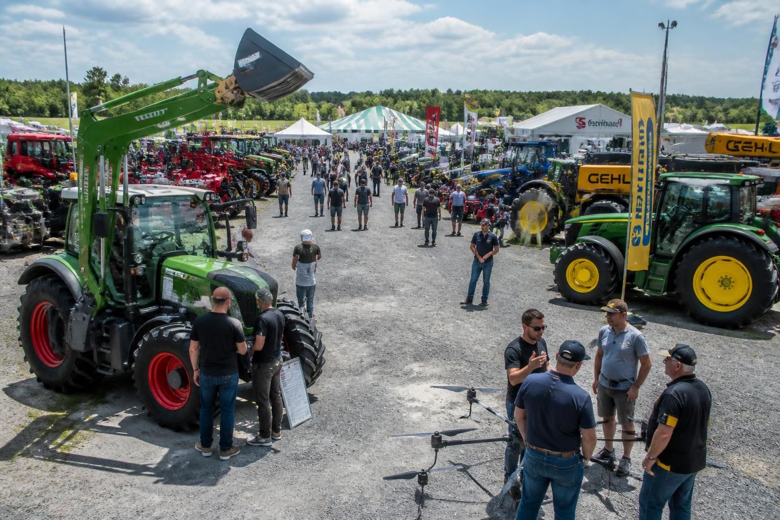 réussissez vos affaires agricoles avec agriaffaires, votre partenaire de confiance offrant des solutions innovantes pour optimiser vos activités agricoles.