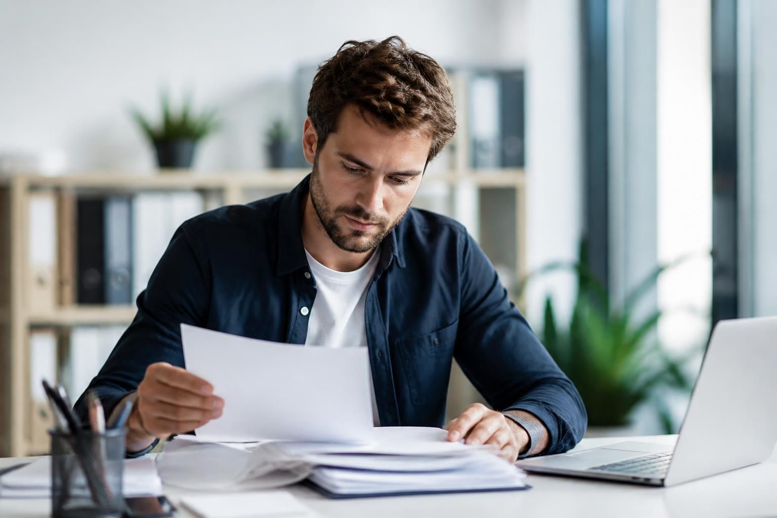 découvrez comment percevoir votre indemnité chômage en une seule fois, les conditions à remplir et les démarches à suivre pour simplifier vos allocations.